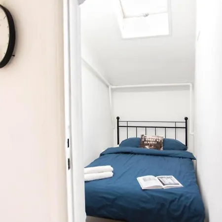 Retro Apartment